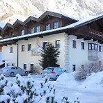 Schweizerhof Margrith *