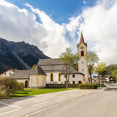 Schweizerhof Margrith Apartment Huben (Imst)