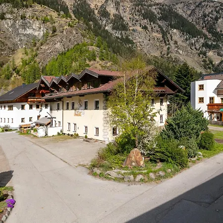 Schweizerhof Margrith Apartament *
