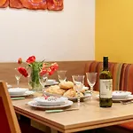 Schweizerhof Margrith Апартаменты *