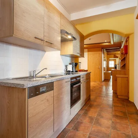 Schweizerhof Margrith 후벤