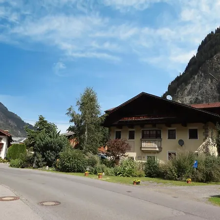 Schweizerhof Margrith 아파트